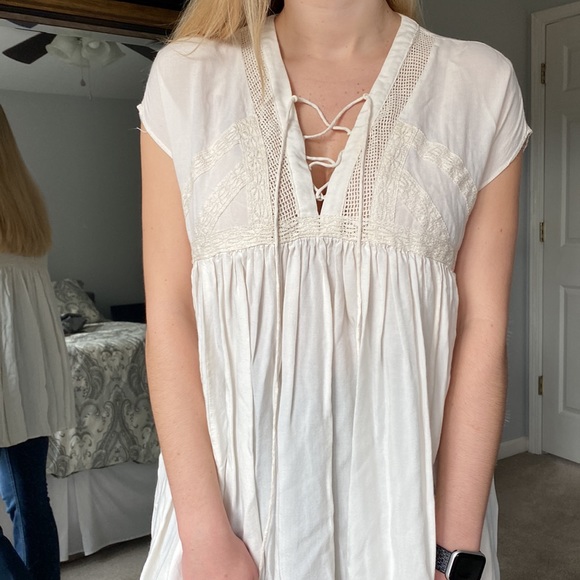 Embroidered Boho Flowing Tunic Top - Picture 2 of 6